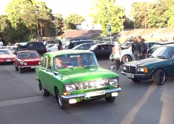 Старі автомобілі. Фото: Youtube