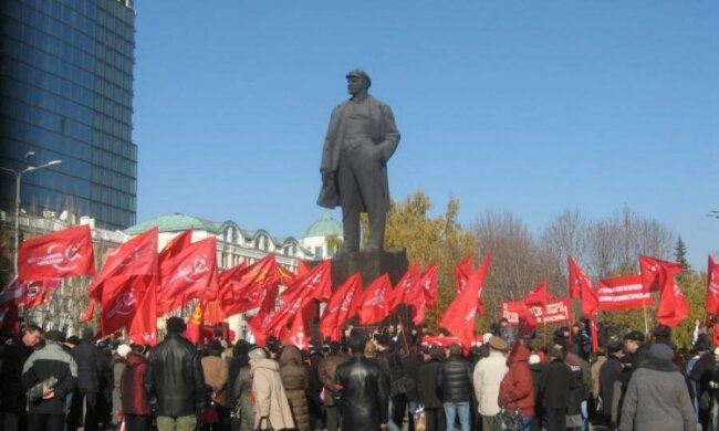 Муж известной писательницы раскритиковал украинцев