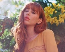 Відома модель вразила довжиною своїх ніг