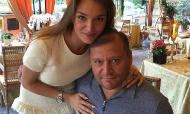 Тато дозволив: заміжня донька Добкіна похизувалася тілом