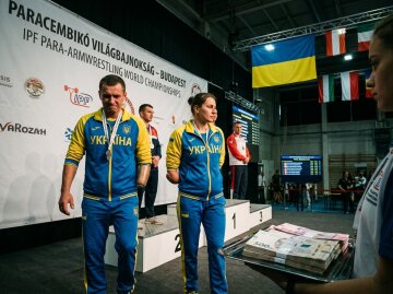 параармреслінг п'єдестал Будапешт українські спортсмени нагородження