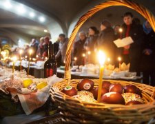 Жадібні до халяви росіяни на Великдень осатаніли: билися за крихти, добре хоч не з лопати