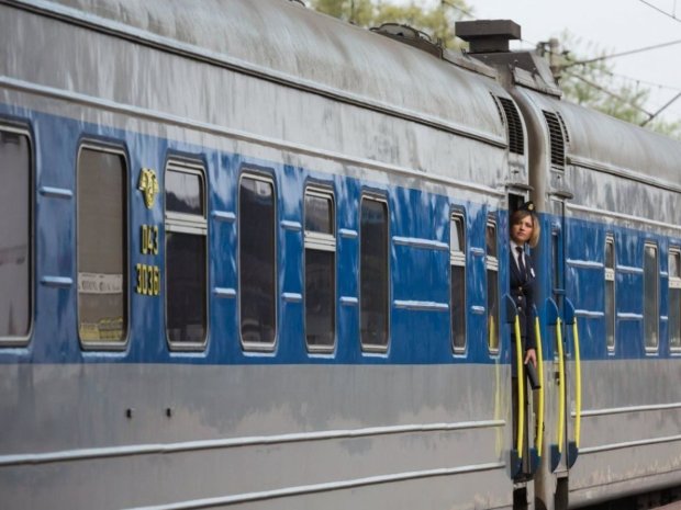 Укрзалізниця скасувала поїзди у Росію: прощавай, немита