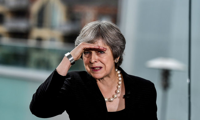 Тереза Мэй сбила с толку заявлением о Brexit: непоправимый ущерб и раскол