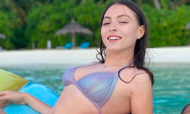Маша Полякова, instagram.com/mashapolyakova/