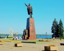 Запорізькі бізнесмени хочуть оплатити демонтаж пам'ятника Леніну