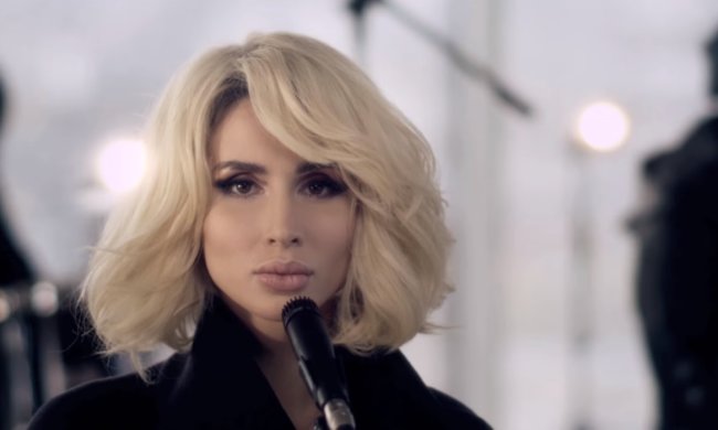 Люблю его: Лобода вывалила голую грудь на Билана