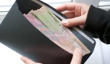 За 20 років зарплати в Україні виросли в 60 разів