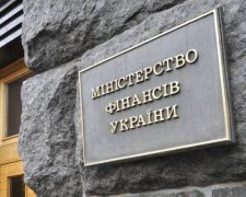 Минфин вступился за российские банки