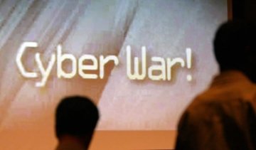 Путін програє війну компроматів Клінтон