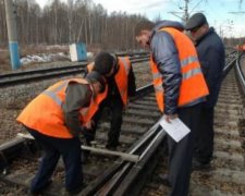 На Закарпатті потяг насмерть збив невідомого чоловіка