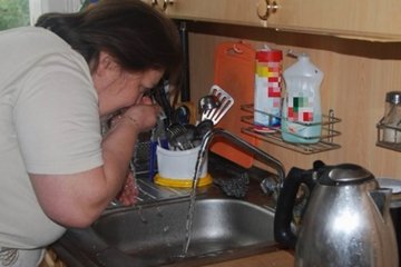 Одеситів поять отрутою, не вода, а суцільна гидота: кому варто "перекрити крани"