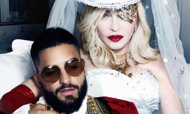 60-летняя Мадонна сделала приятно молодому красавцу ртом: видео 18+