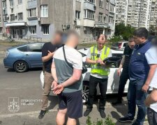 Арест за взятку