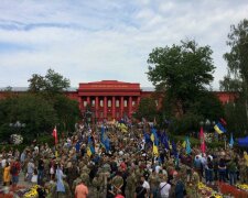 Марш захисників, фото: УНІАН