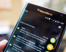 BlackBerry анонсувала 2 нових флагмана