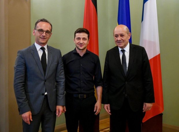 "Мы хотим и далее поддерживать Украину": названы сроки официального визита Зеленского во Францию