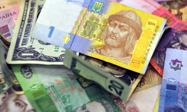 Курс гривні на 2019 рік може залишитися стабільним, але є одне "але"