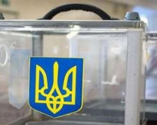 Члена виборчкому на Черкащині підозрюють в незаконному використанні бюлетеня