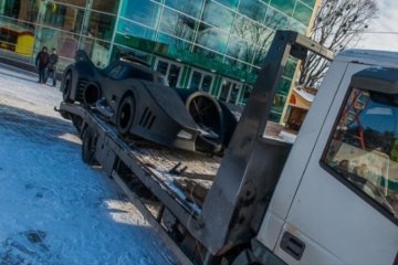 Автомобіль Бетмена з'явився в парку Харкова