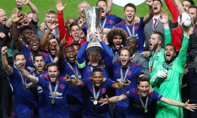 Финал Лиги Европы: Почему Манчестер Юнайтед победил Аякс