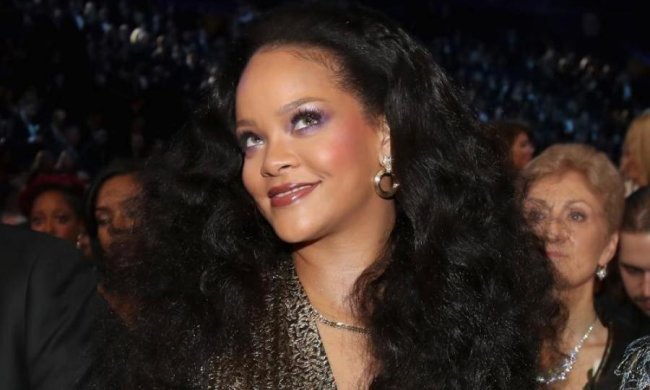 Ріанна святкує ювілей: як змінилася співачка з початку кар'єри