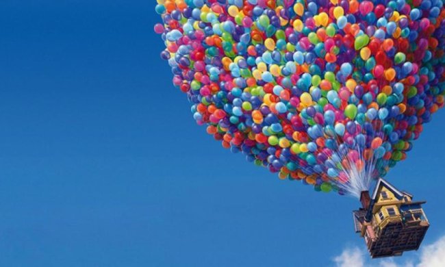 Канадець злетів у небо на повітряних кульках (відео)