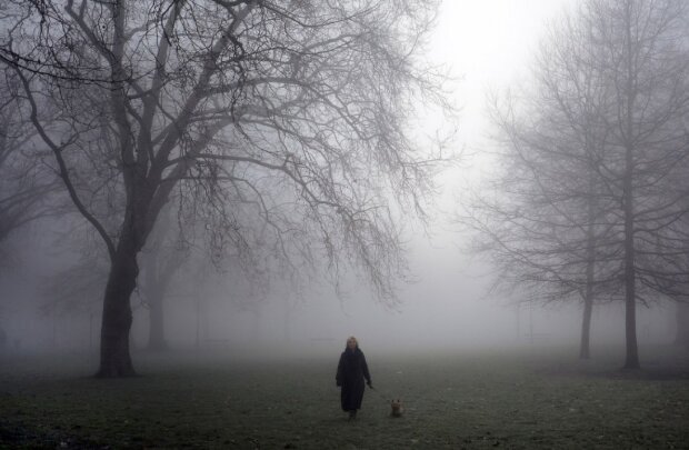Отруйний смог навис над усією Україною: що відбувається насправді і чи варто боятися