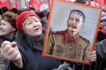 Цепляются за совок: сеть удивил рудимент интернета