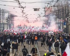 Польщу заполонили нацисти: людей пакують пачками