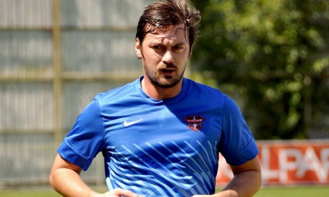 Украинский футболист-предатель оказался ненужным российскому клубу

