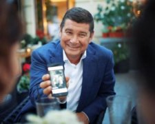 "Миротворець" погрожує опублікувати на Онищенко дещо новеньке