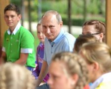 Щоб не образно: Путін розповів дітям Артека "про найголовніше"