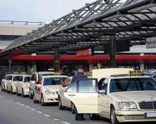 Прощавайте, затори: німецькі таксисти провезуть по хмарах