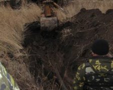 Прикордонники з РФ нелегально перекачували нафту в Україну (відео)