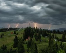 Закарпаття здригнеться від шторму