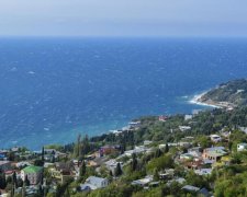 Сервис Booking оставил крымчан без крыши над головой
