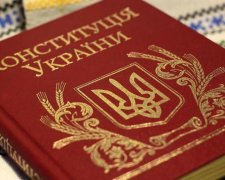 Юрист объяснила, почему Конституция требует основательных изменений