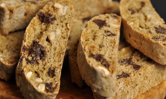 Итальянская кухня: рецепт бискотти с фисташками