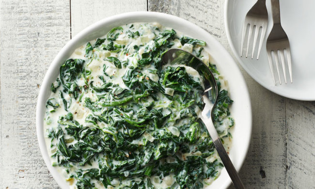 Шпинат у вершковому соусі: рецепт для тих, хто стежить за фігурою