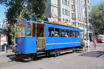 Киян на вихідних кататиме ретротрамвай