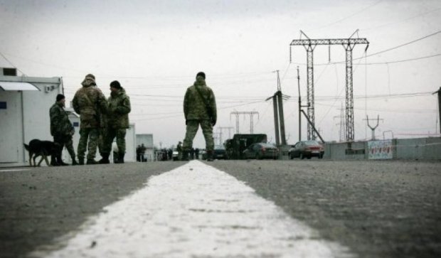 Украинцев будут штрафовать за нарушение правил пересечения зоны АТО