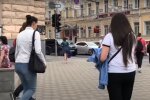 люди, скріншот з відео