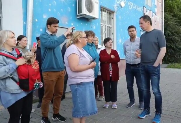 Жители Белгорода с губернатором, скриншот из видео