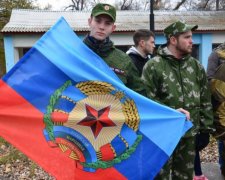 Они уже в Киеве: фанаты "ЛНР" жестоко избили девушку