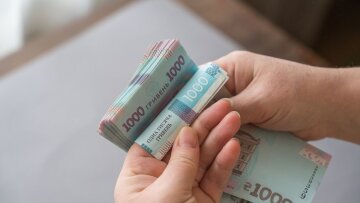 Мінімальна пенсія в Україні: підвищені виплати для сімей загиблих військових