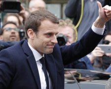 Головне за ніч: перемога Макрона у Франції та облава на власників європейських авто
