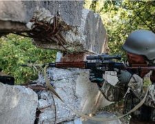 Українські військові під Пісками відкрили полювання на супер-снайпера сепаратистів