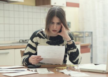 податки в Україні