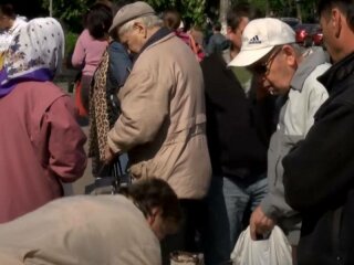 Пенсіонери, фото: скріншот з відео